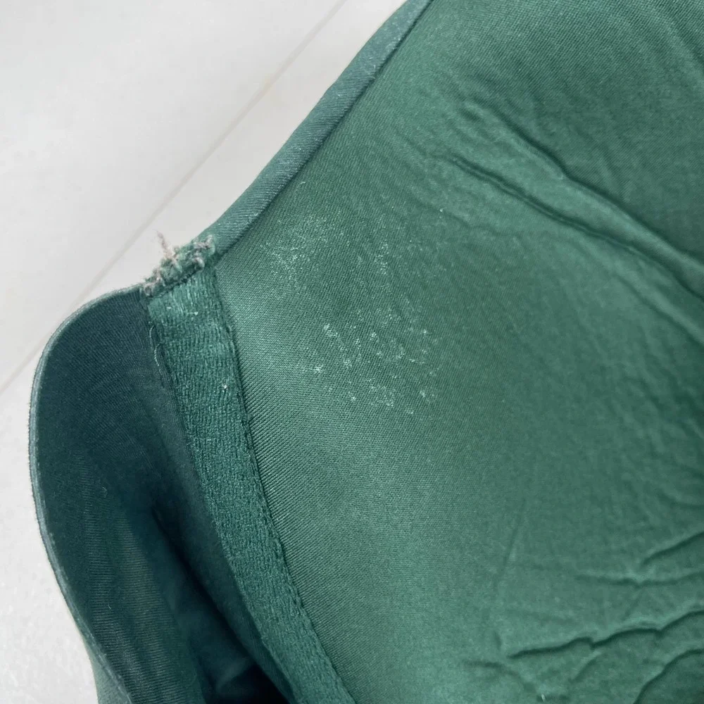 Cacique Lightly Lined Balconette Bra Women 48D‎ Green Underwire Smoothing Wings